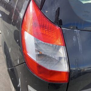 PILOTO TRASERO IZQUIERDO RENAULT SCENIC II (JM)