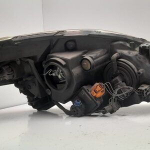 FARO IZQUIERDO MAZDA 5 BERLINA (CR)