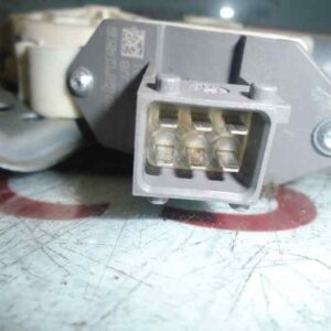 ELEVALUNAS TRASERO DERECHO TOYOTA AVENSIS BERLINA (T25)