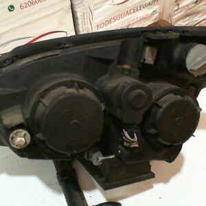 FARO DERECHO CITROEN C5 BERLINA