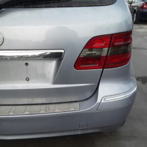 PILOTO TRASERO DERECHO INTERIOR MERCEDES-BENZ CLASE B (BM 245)