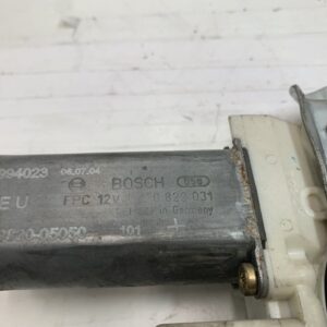 ELEVALUNAS DELANTERO IZQUIERDO TOYOTA AVENSIS BERLINA (T25)