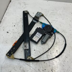 ELEVALUNAS DELANTERO DERECHO AUDI A4 AVANT (8E)