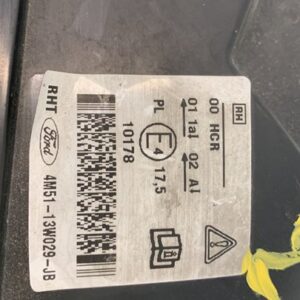 FARO DERECHO FORD FOCUS BERLINA (CAP)