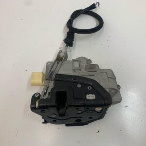 CERRADURA PUERTA DELANTERA DERECHA VOLKSWAGEN PASSAT BERLINA (3C2)