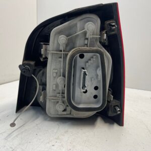 PILOTO TRASERO IZQUIERDO VOLKSWAGEN POLO IV (9N1)