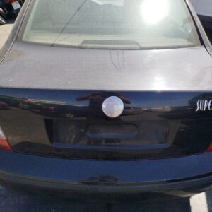 TAPA MALETERO SKODA SUPERB (3U4)