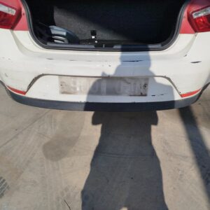 PARAGOLPES TRASERO SEAT IBIZA BERLINA (6J5)