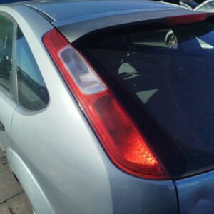 PILOTO TRASERO IZQUIERDO FORD FOCUS BERLINA (CAP)