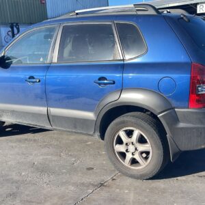 PUERTA TRASERA IZQUIERDA HYUNDAI TUCSON (JM)