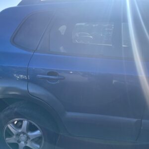 PUERTA TRASERA DERECHA HYUNDAI TUCSON (JM)