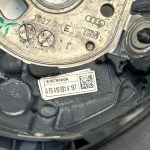 VOLANTE AUDI A6 BERLINA (4F2)