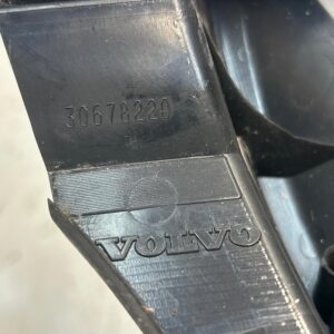 REFLECTOR TRASERO VOLVO XC90