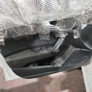 ELEVALUNAS DELANTERO IZQUIERDO