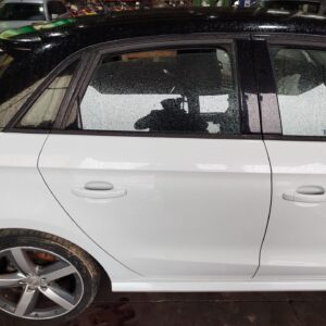 PUERTA TRASERA DERECHA