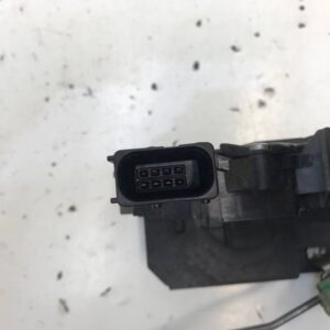 CERRADURA PUERTA DELANTERA DERECHA OPEL CORSA D