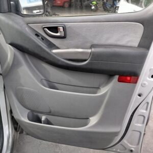 ELEVALUNAS DELANTERO DERECHO HYUNDAI H-1