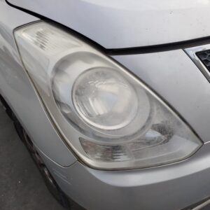 FARO DERECHO HYUNDAI H-1