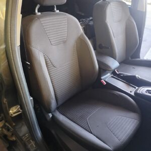 JUEGO ASIENTOS COMPLETO FORD FOCUS BERLINA (CEW)