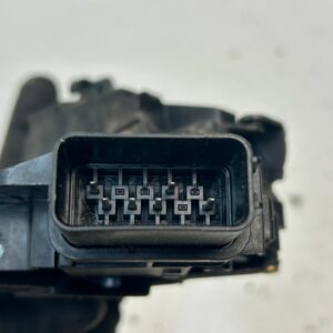 CERRADURA PUERTA DELANTERA IZQUIERDA MAZDA 3 BERLINA (BK)