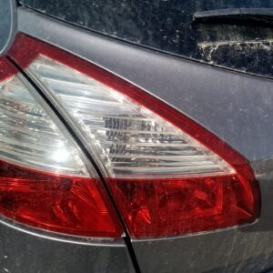 PILOTO TRASERO IZQUIERDO INTERIOR RENAULT MEGANE III BERLINA 5P