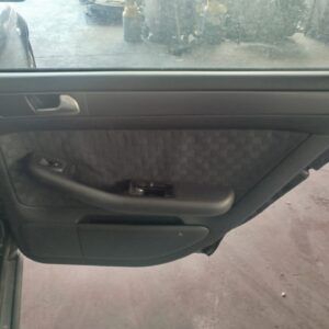 ELEVALUNAS TRASERO DERECHO AUDI A6 BERLINA (4B2)