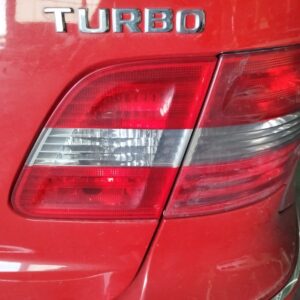 PILOTO TRASERO DERECHO INTERIOR MERCEDES-BENZ CLASE B (BM 245)