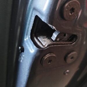 CERRADURA PUERTA TRASERA IZQUIERDA RENAULT MEGANE IV BERLINA 5P