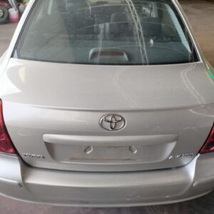TAPA MALETERO TOYOTA AVENSIS BERLINA (T25)