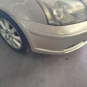 FARO DERECHO TOYOTA AVENSIS BERLINA (T25)