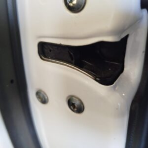 CERRADURA PUERTA DELANTERA IZQUIERDA KIA CARENS (RP)