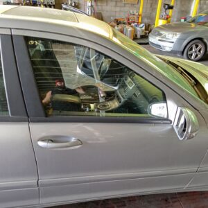 PUERTA DELANTERA DERECHA MERCEDES-BENZ CLASE C (BM 203) BERLINA