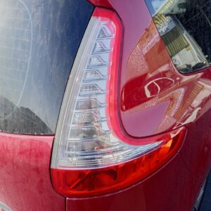 PILOTO TRASERO DERECHO RENAULT SCENIC III (JZ)