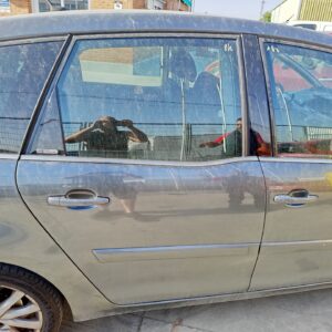 PUERTA TRASERA DERECHA CITROEN C4 PICASSO