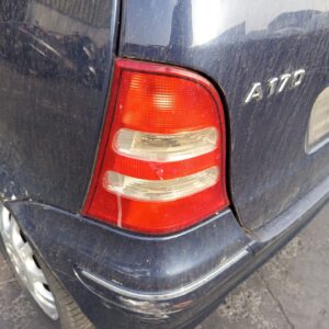 PILOTO TRASERO IZQUIERDO MERCEDES-BENZ CLASE A (BM 168)