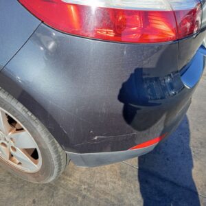 PARAGOLPES TRASERO RENAULT MEGANE III BERLINA 5P