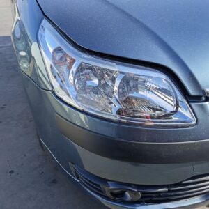 FARO DERECHO CITROEN C4 BERLINA