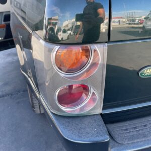 PILOTO TRASERO IZQUIERDO LAND ROVER RANGE ROVER (LM)