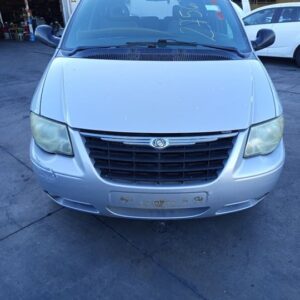 PARAGOLPES DELANTERO CHRYSLER VOYAGER (RG)
