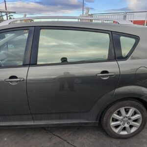 PUERTA TRASERA IZQUIERDA TOYOTA COROLLA VERSO (R1)