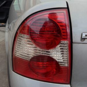 PILOTO TRASERO IZQUIERDO VOLKSWAGEN PASSAT BERLINA (3B3)