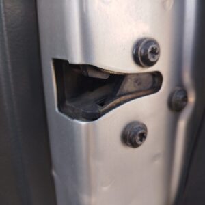 CERRADURA PUERTA DELANTERA DERECHA OPEL FRONTERA B