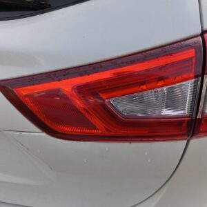 PILOTO TRASERO DERECHO INTERIOR NISSAN QASHQAI (J11E)