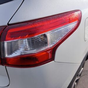 PILOTO TRASERO DERECHO NISSAN QASHQAI (J11E)