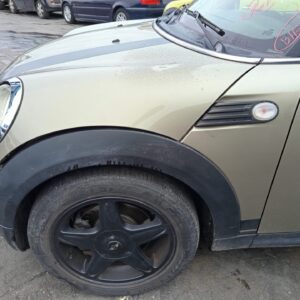 ALETA DELANTERA IZQUIERDA MINI MINI (R56)