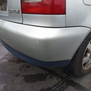 PARAGOLPES TRASERO AUDI A3 (8L)