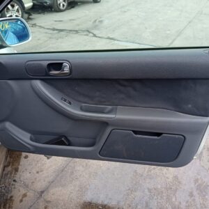 ELEVALUNAS DELANTERO DERECHO AUDI A3 (8L)