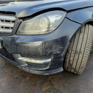 PARAGOLPES DELANTERO MERCEDES-BENZ CLASE C (BM 204) FAMILIAR