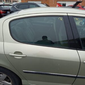 PUERTA TRASERA DERECHA PEUGEOT 407