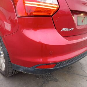 PARAGOLPES TRASERO FORD FOCUS BERLINA (CB8)